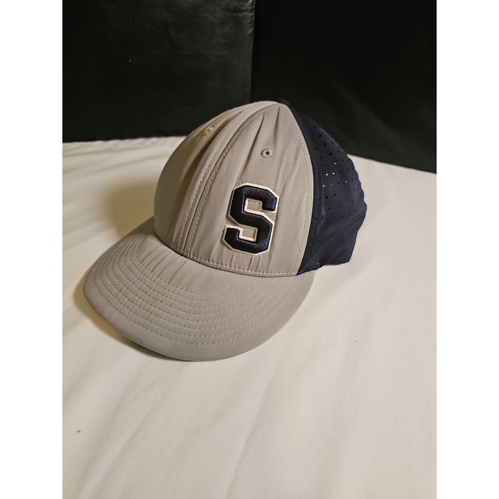 Sportswear Hat Unsure of Team Richardson S/M Fitted Great Condition